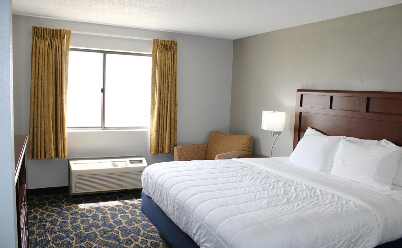 Greenlight Inn & Suites St James Saint James Exteriér fotografie