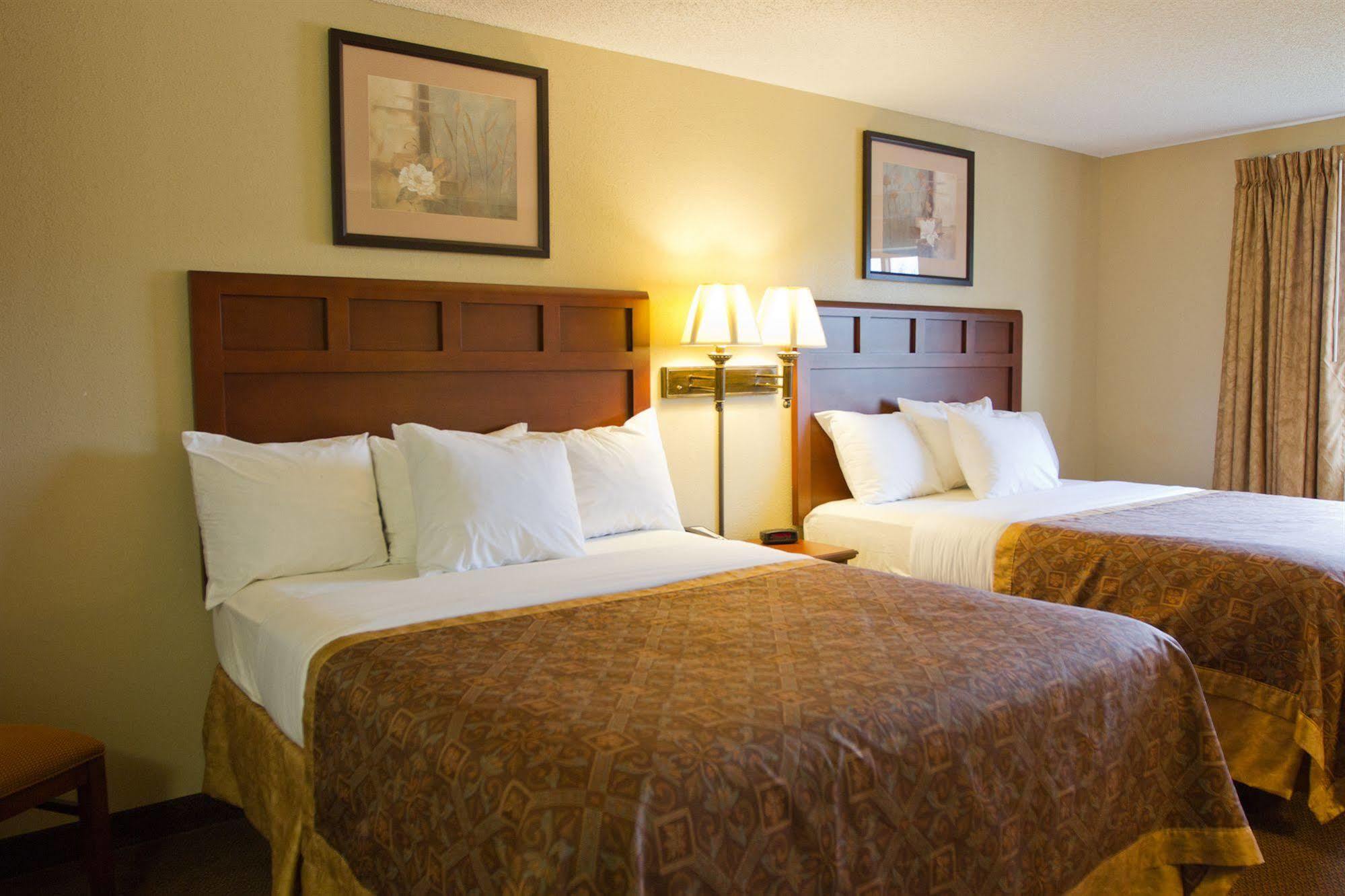 Greenlight Inn & Suites St James Saint James Exteriér fotografie